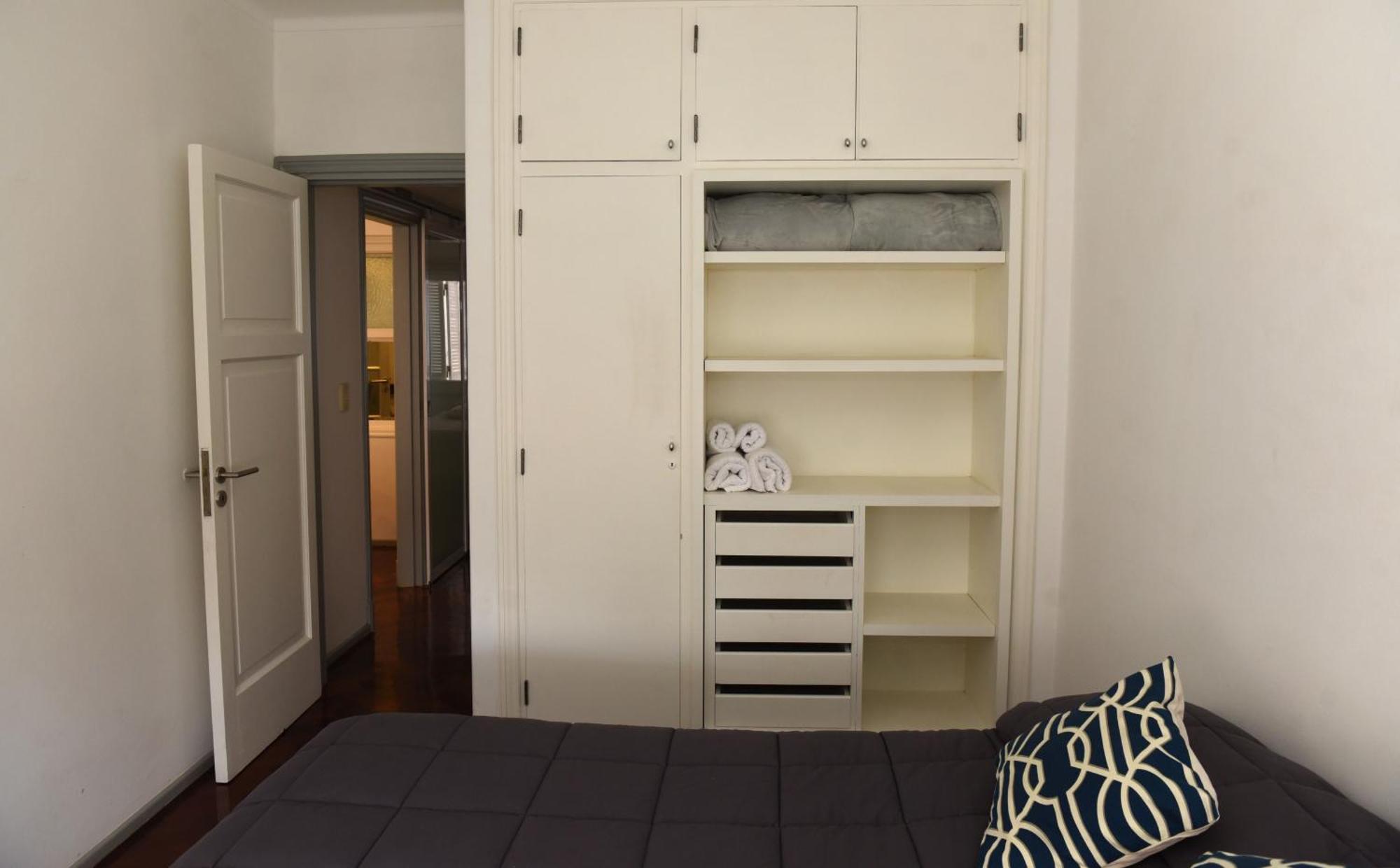 Departamento En Capital + Estacionamiento Apartamento *
