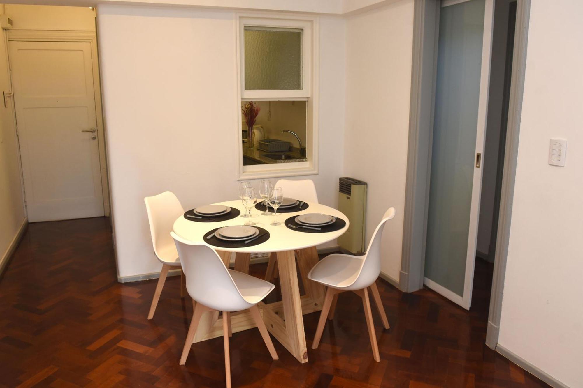 Apartamento Departamento En Capital + Estacionamiento