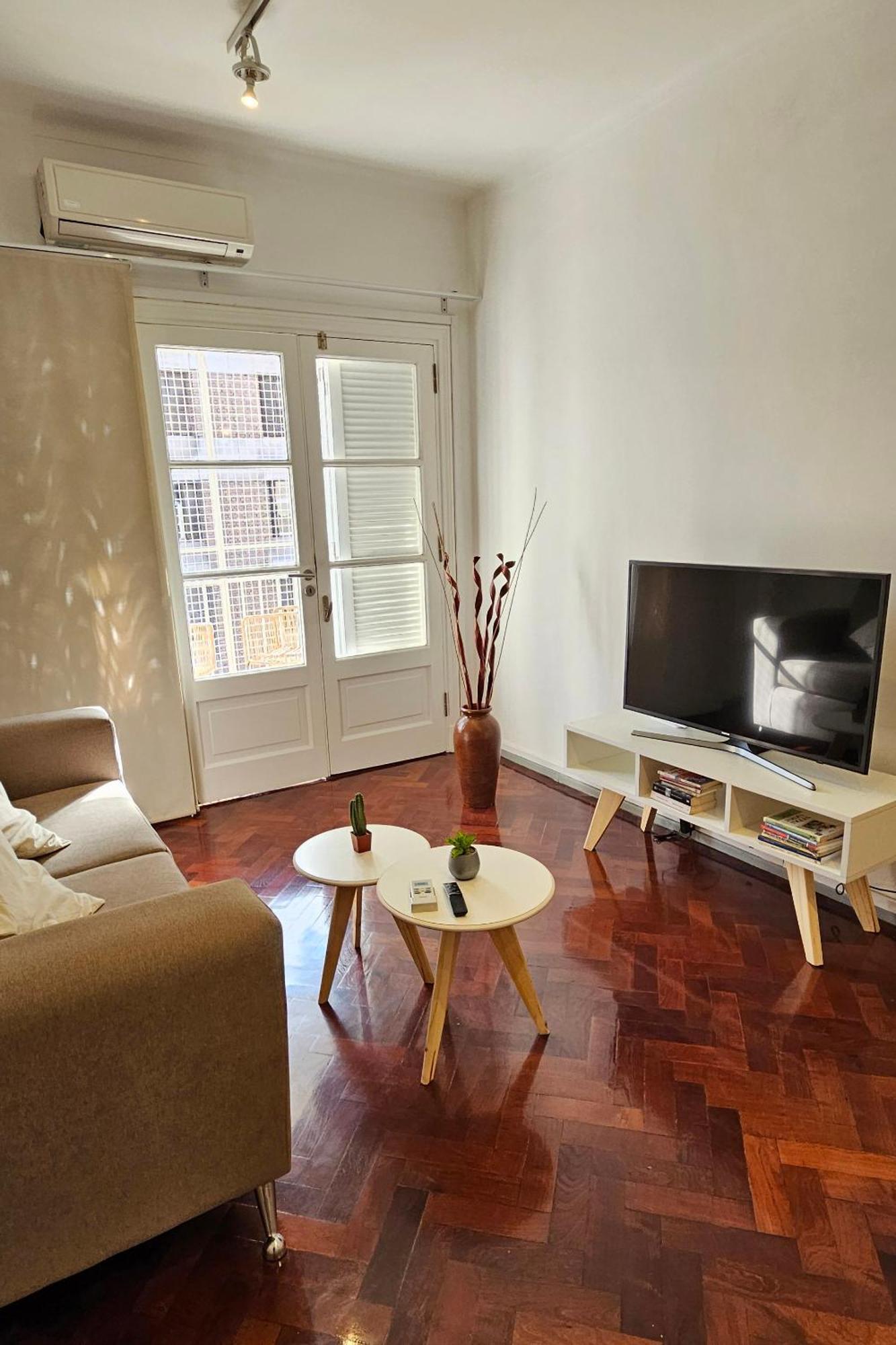 Apartamento Departamento En Capital + Estacionamiento Mendoza