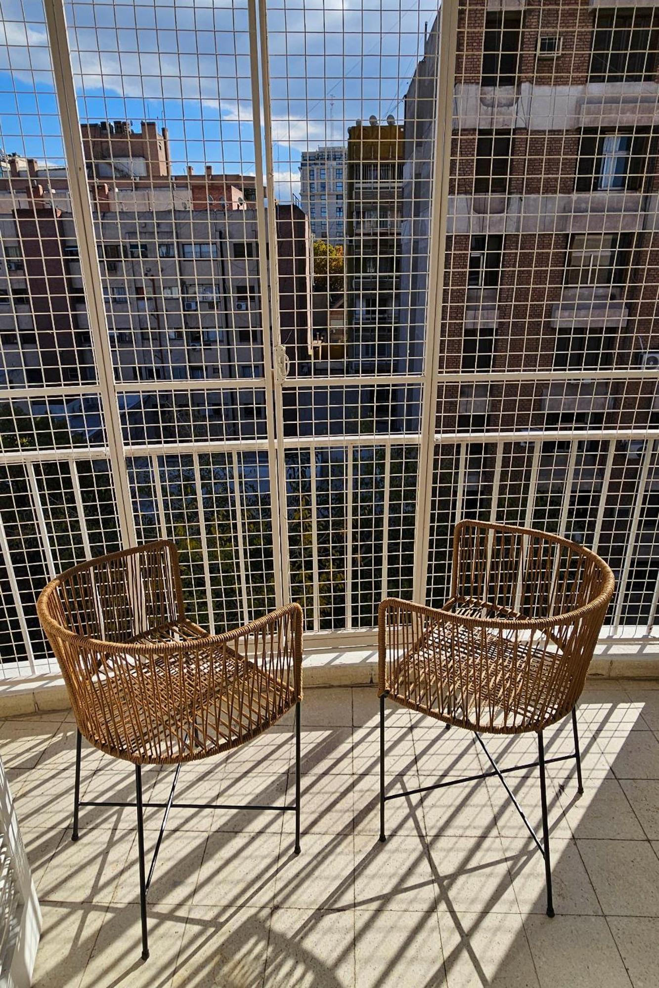 Apartamento Departamento En Capital + Estacionamiento Mendoza